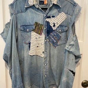 Vtg Wrangler Reimagined Pearl Snap Distress Faded Denim Blue Jean Shirt Patchwor
